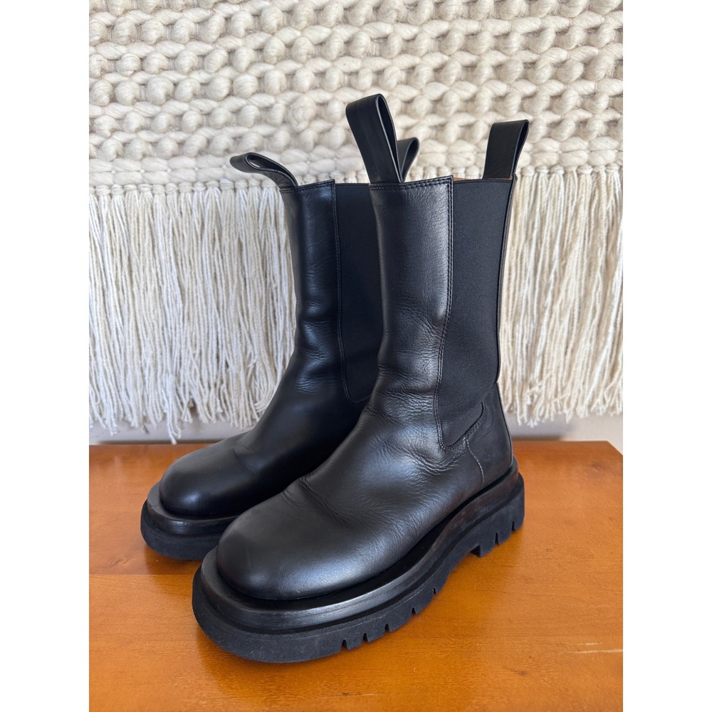 Bottega Veneta Lug Chelsea Black Leather Platform High Ankle Boots Size 35 /US 5
